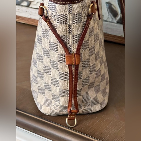 🌟🌟SOLD!🌟 Authentic Louis Vuitton Neverfull PM Damier Azur - Picture 8 of 16
